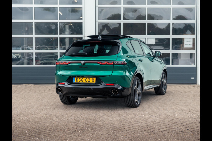 Alfa Romeo Tonale 1.3 Ibrida Plug-In Q4 270pk AWD Veloce | Teck Pack | Schuif/Kanteldak | Harman Kardon | 20"  | Bicolore