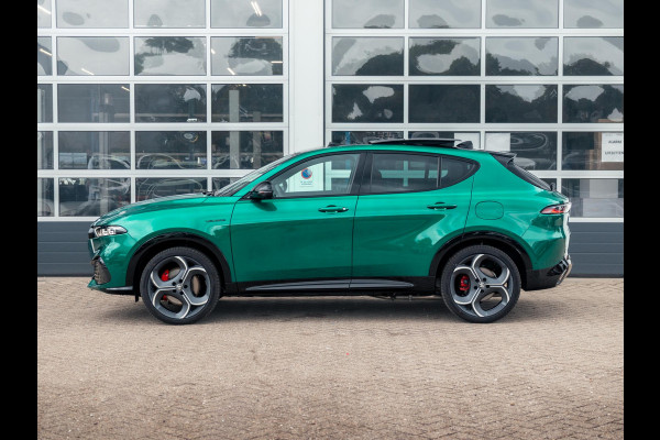 Alfa Romeo Tonale 1.3 Ibrida Plug-In Q4 270pk AWD Veloce | Teck Pack | Schuif/Kanteldak | Harman Kardon | 20"  | Bicolore