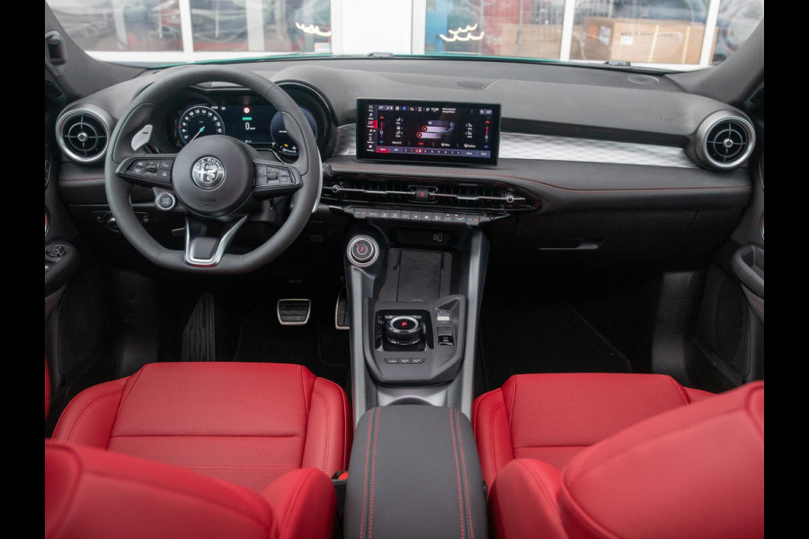 Alfa Romeo Tonale 1.3 Ibrida Plug-In Q4 270pk AWD Veloce | Teck Pack | Schuif/Kanteldak | Harman Kardon | 20"  | Bicolore