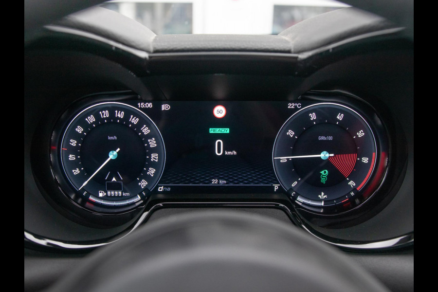 Alfa Romeo Tonale 1.3 Ibrida Plug-In Q4 270pk AWD Veloce | Teck Pack | Schuif/Kanteldak | Harman Kardon | 20"  | Bicolore