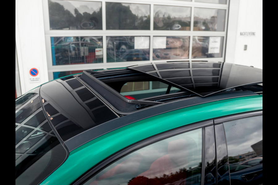 Alfa Romeo Tonale 1.3 Ibrida Plug-In Q4 270pk AWD Veloce | Teck Pack | Schuif/Kanteldak | Harman Kardon | 20"  | Bicolore