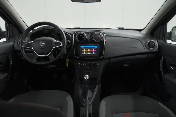 Dacia Sandero TCe 90 Tech Road | Trekhaak | Navigatie | Parkeersensoren