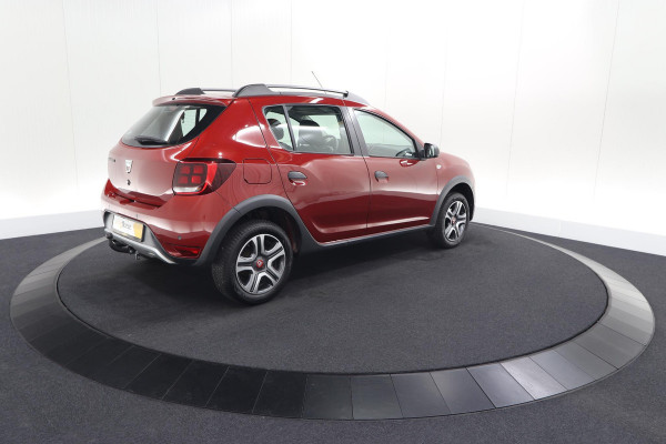 Dacia Sandero TCe 90 Tech Road | Trekhaak | Navigatie | Parkeersensoren