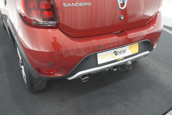 Dacia Sandero TCe 90 Tech Road | Trekhaak | Navigatie | Parkeersensoren