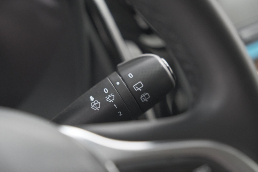 Dacia Sandero TCe 90 Tech Road | Trekhaak | Navigatie | Parkeersensoren
