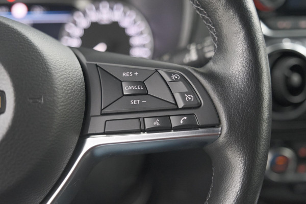 Nissan Juke 1.6 Hybrid N-Connecta | Camera | Stuurverwarming | Stoelverwarming | Navigatie