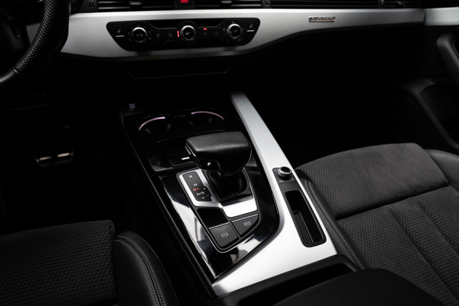 Audi A5 Sportback 45 TFSI quattro S edition Black Pack Matrix Led Keyless entry 19 inch Stoelverwarming