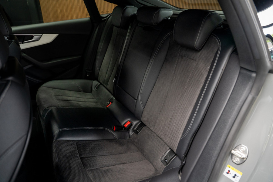 Audi A5 Sportback 45 TFSI quattro S edition Black Pack Matrix Led Keyless entry 19 inch Stoelverwarming