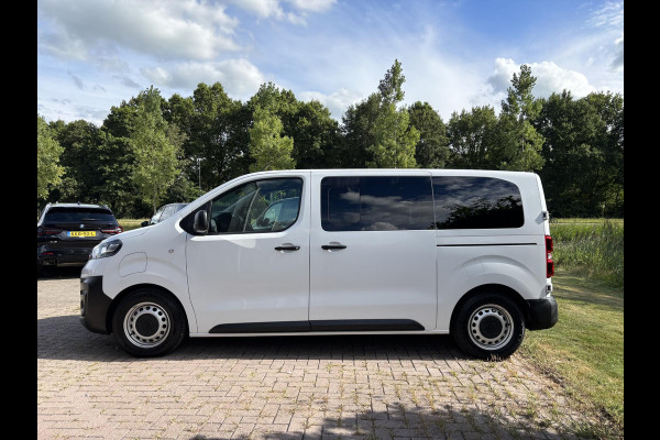 Opel Vivaro-e Combi L2H1 50 kWh 136 PK | 9.585 KM! | Climate Control | 9-persoons | Dubbele Zij-Schuifdeur | Privacy-Glass