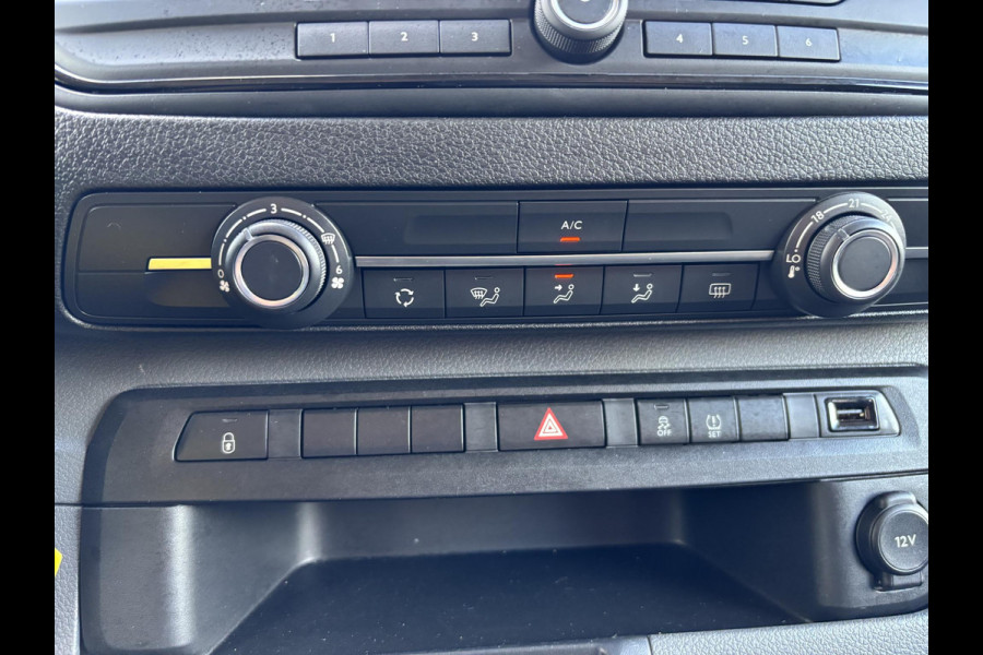Opel Vivaro-e Combi L2H1 50 kWh 136 PK | 9.585 KM! | Climate Control | 9-persoons | Dubbele Zij-Schuifdeur | Privacy-Glass