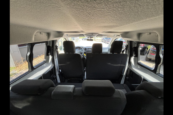 Opel Vivaro-e Combi L2H1 50 kWh 136 PK | 9.585 KM! | Climate Control | 9-persoons | Dubbele Zij-Schuifdeur | Privacy-Glass