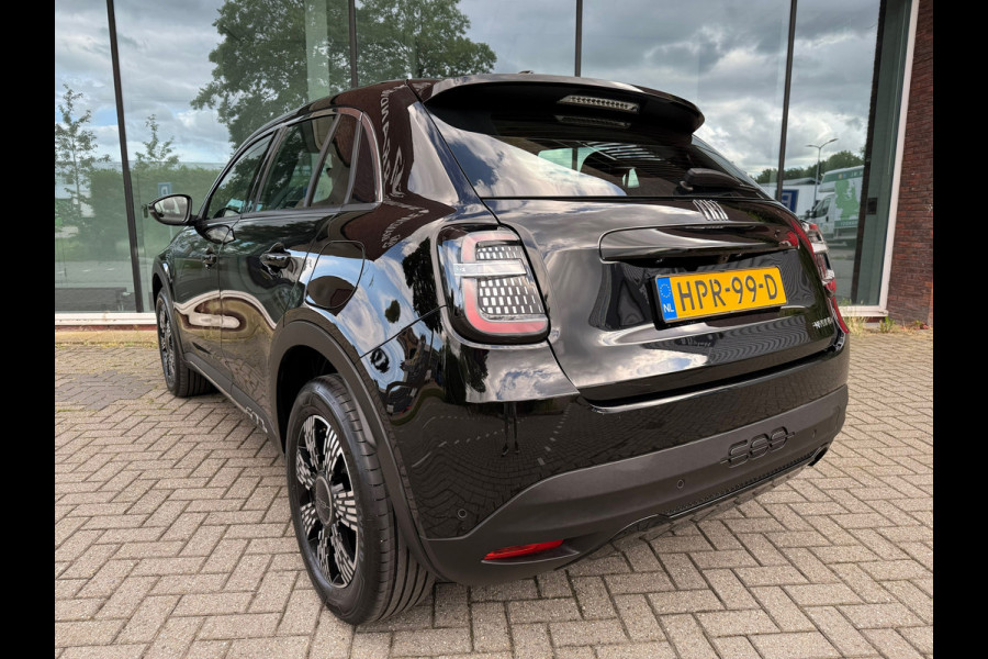 Fiat 600 1.2 Hybrid Urban - Automaat - Navi - Camera - Org.NL