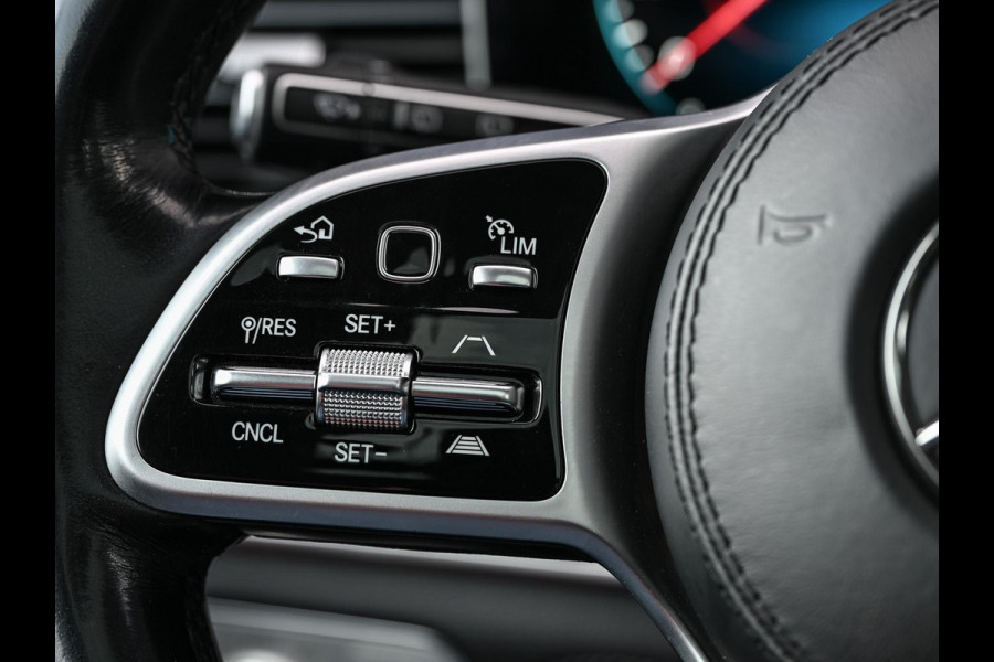 Mercedes-Benz GLE 350 e 4MATIC AMG Line | Panoramadak | SOH 94.8% | HUD | 360 Camera | Stoelventilatie + Massage | Burmester | Night Pakket | Advanced Distronic | Trekhaak | Ambiance Interieur |