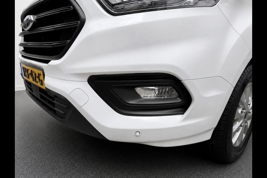 Ford Transit Custom 300 2.0 TDCI L2H1 Trend Trekhaak Navigatie Achteruitrijcamera Cruise Control Bluetooth Airco DAB  Zijschuifdeur Rechts Voorruitverwarming Parkeersensoren voor en Achter