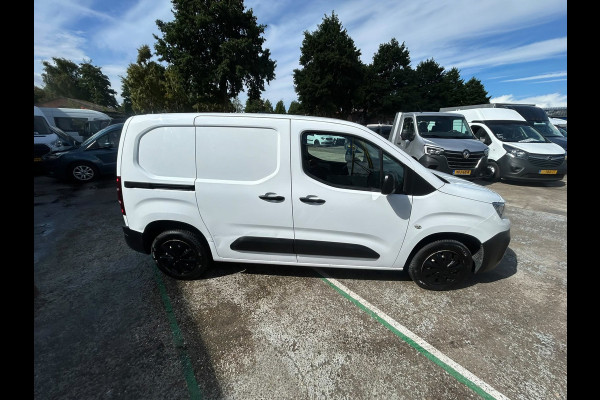 Peugeot Partner 1.5 BlueHDI Asphalt 3 personen