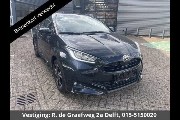 Toyota Yaris 1.5 Hybrid 115 Dynamic Luxury | Stuur- & Stoelverwarming | Parkeersensoren | Adaptieve Cruise Control | BSM