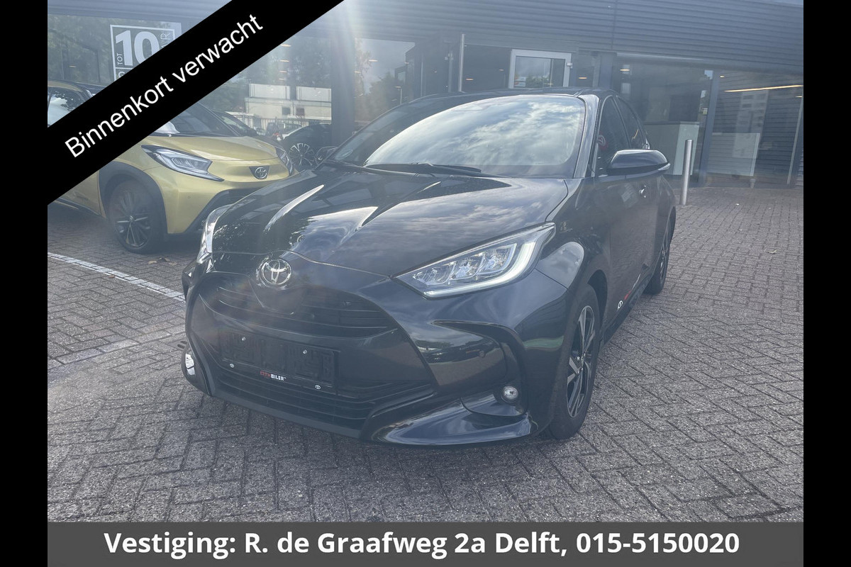 Toyota Yaris 1.5 Hybrid 115 Dynamic Luxury | Stuur- & Stoelverwarming | Parkeersensoren | Adaptieve Cruise Control | BSM
