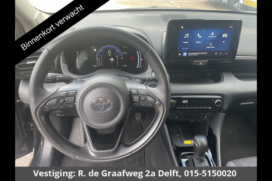 Toyota Yaris 1.5 Hybrid 115 Dynamic Luxury | Stuur- & Stoelverwarming | Parkeersensoren | Adaptieve Cruise Control | BSM