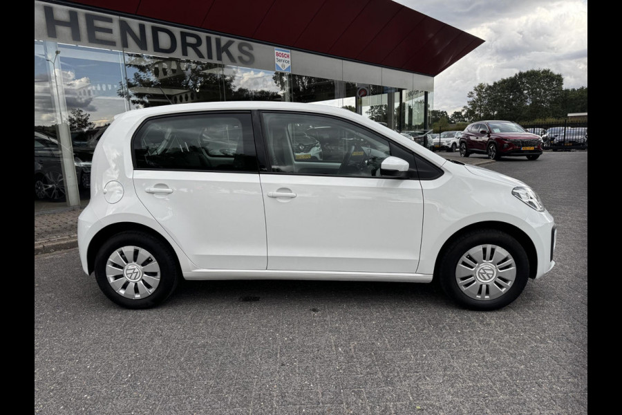 Volkswagen up! 1.0 | Airco | CC | Camera | Stoelverwarming | Navi via App | DAB+ |