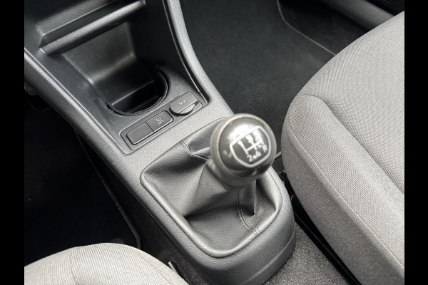 Volkswagen up! 1.0 | Airco | CC | Camera | Stoelverwarming | Navi via App | DAB+ |