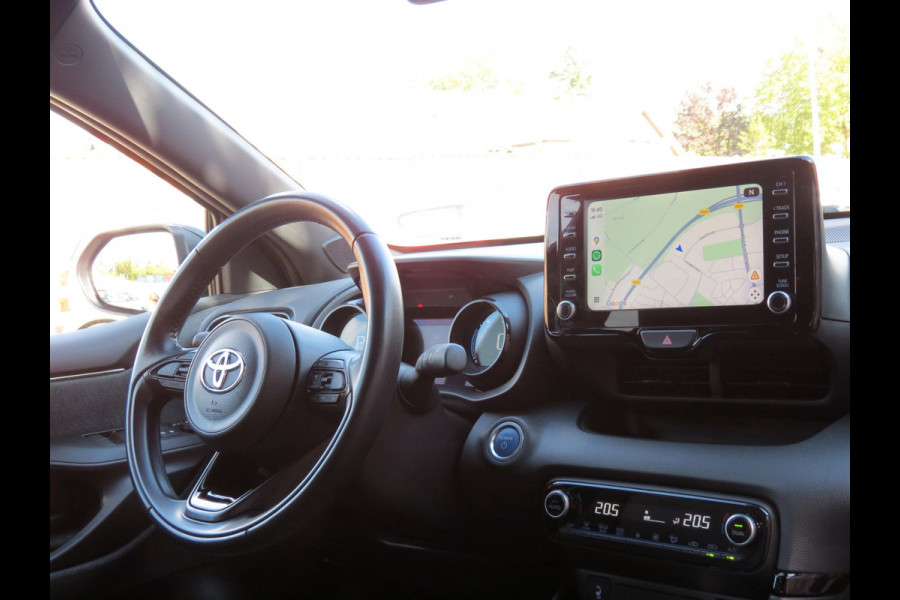 Toyota Yaris 1.5 Hybrid Executive Bi-Tone | LED KOPLAMPEN | NIEUWE ALL-SEASON BANDEN | LEDER | APPLE CARPLAY | STOELVERWARMING |