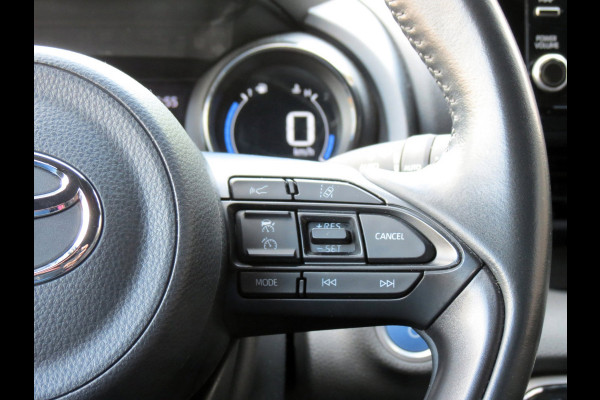 Toyota Yaris 1.5 Hybrid Executive Bi-Tone | LED KOPLAMPEN | NIEUWE ALL-SEASON BANDEN | LEDER | APPLE CARPLAY | STOELVERWARMING |