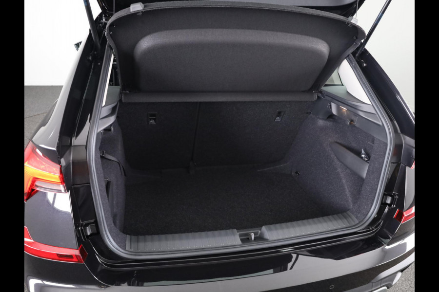 Škoda Kamiq Selection 1.0 TSI 115 pk 6 versn. Hand