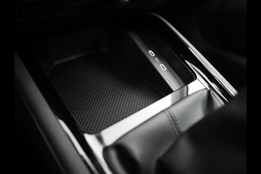 Škoda Kamiq Selection 1.0 TSI 115 pk 6 versn. Hand