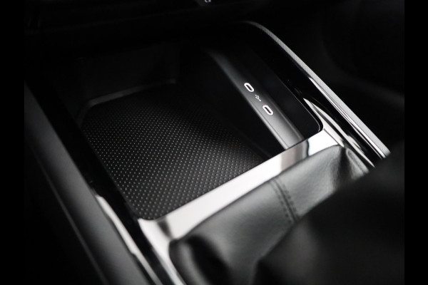 Škoda Kamiq Selection 1.0 TSI 115 pk 6 versn. Hand