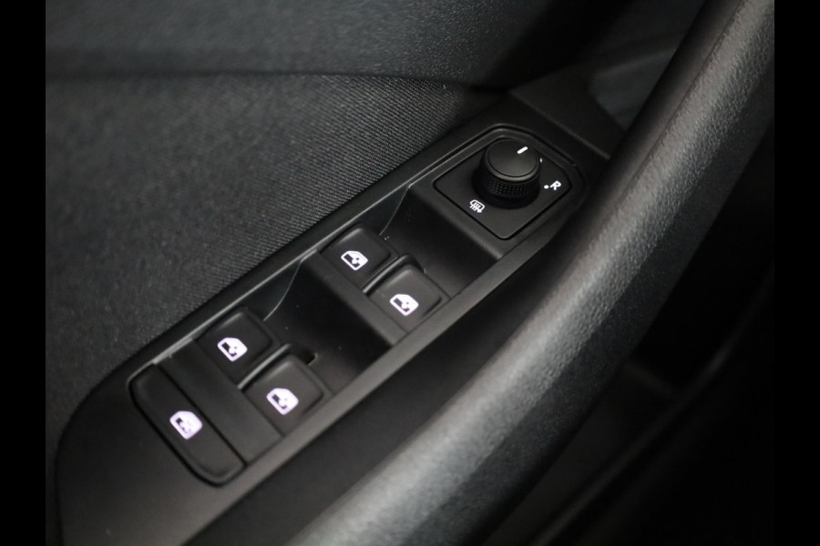 Škoda Kamiq Selection 1.0 TSI 115 pk 6 versn. Hand