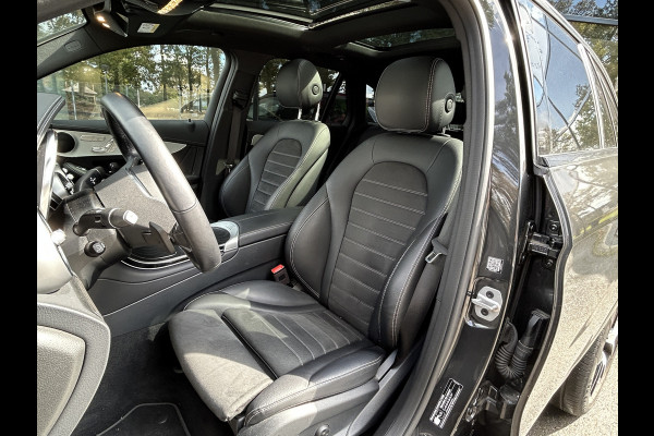 Mercedes-Benz GLC 300e AMG // Panoramadak // Trekhaak // Memory // Headup // 360 Camera // Digitaal dashboard // Sfeerverlichting // 20 inch