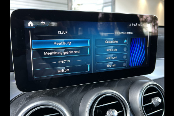 Mercedes-Benz GLC 300e AMG // Panoramadak // Trekhaak // Memory // Headup // 360 Camera // Digitaal dashboard // Sfeerverlichting // 20 inch