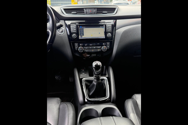 Nissan QASHQAI 1.2 Tekna + - Panorama dak I Navigatie I Airco I Leer I Sport pakket + Velgen 19 inch I Dealer onderhouden