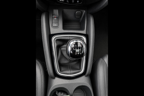 Nissan QASHQAI 1.2 Tekna + - Panorama dak I Navigatie I Airco I Leer I Sport pakket + Velgen 19 inch I Dealer onderhouden
