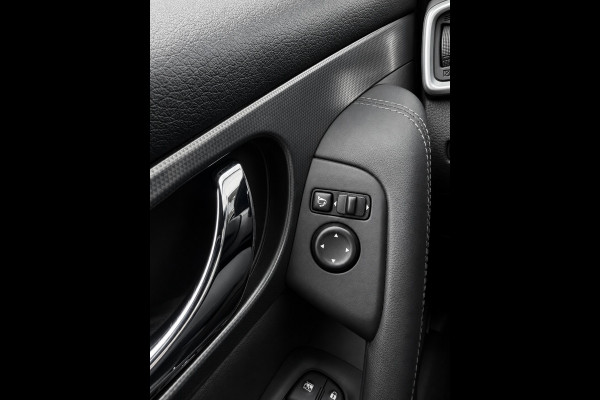 Nissan QASHQAI 1.2 Tekna + - Panorama dak I Navigatie I Airco I Leer I Sport pakket + Velgen 19 inch I Dealer onderhouden