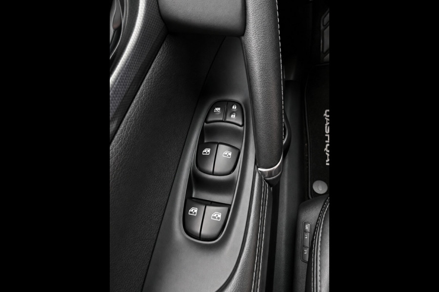 Nissan QASHQAI 1.2 Tekna + - Panorama dak I Navigatie I Airco I Leer I Sport pakket + Velgen 19 inch I Dealer onderhouden