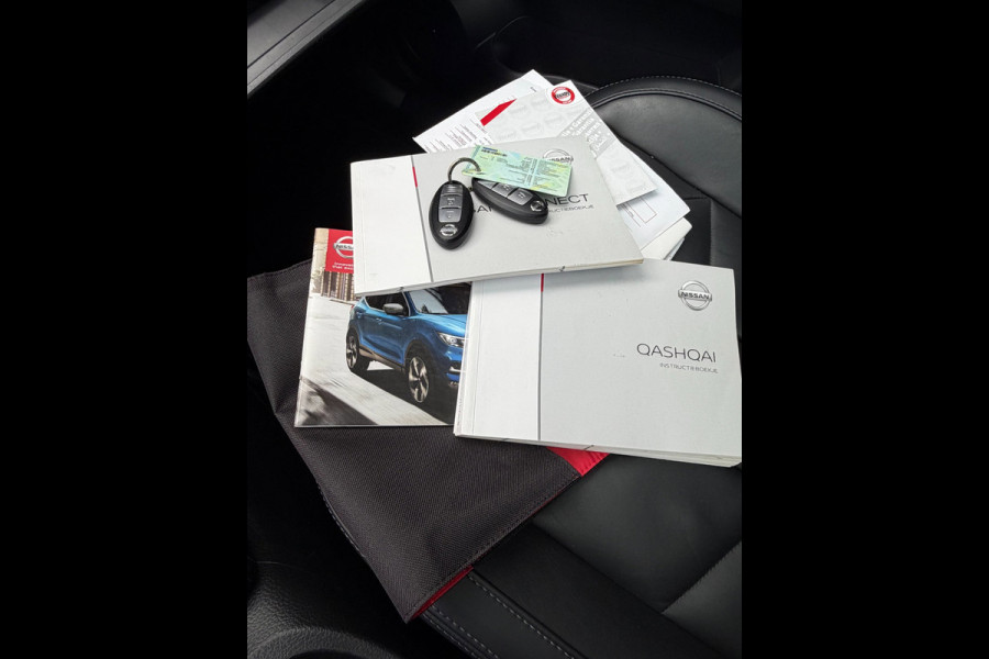 Nissan QASHQAI 1.2 Tekna + - Panorama dak I Navigatie I Airco I Leer I Sport pakket + Velgen 19 inch I Dealer onderhouden