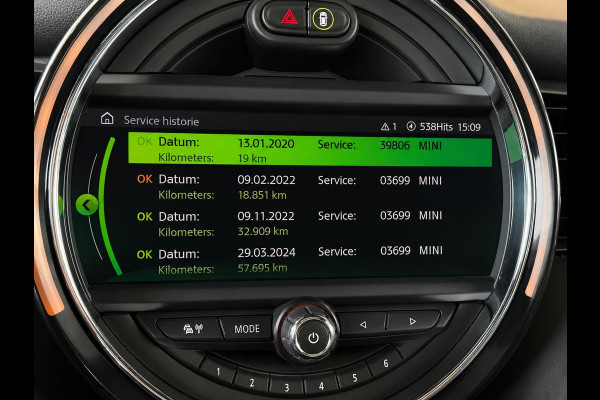 MINI Electric Charged 33 kWh Panoramadak Harman Kardon Camera Leder Navigatie Professional Cruise Control Head Up Display Bluetooth