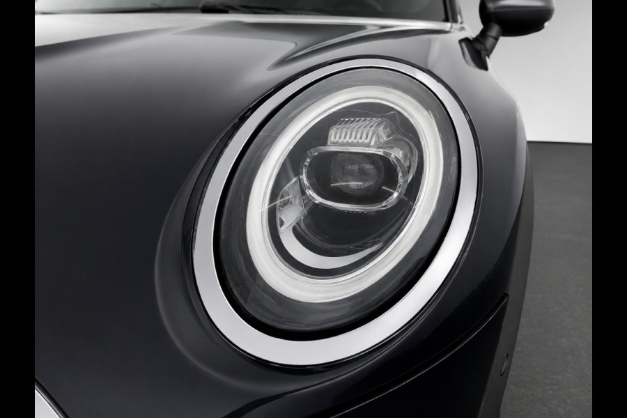 MINI Electric Charged 33 kWh Panoramadak Harman Kardon Camera Leder Navigatie Professional Cruise Control Head Up Display Bluetooth