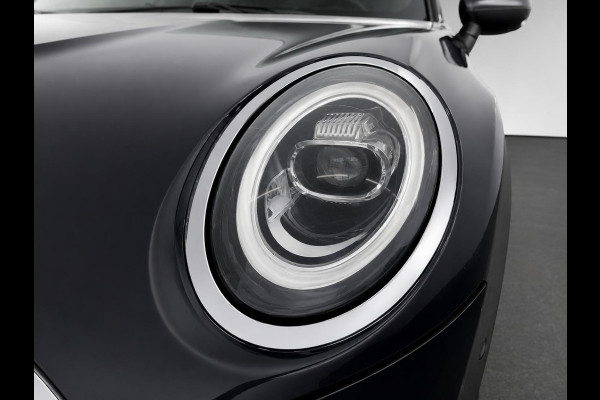 MINI Electric Charged 33 kWh Panoramadak Harman Kardon Camera Leder Navigatie Professional Cruise Control Head Up Display Bluetooth