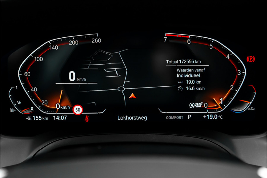 BMW 3 Serie Touring 320i High Executive Sportline Stoelverw Camera HiFi 17"