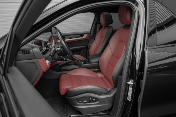 Porsche Cayenne Coupé 3.0 E-Hybrid Nieuw Model Sport Design & Chrono Trekhaak Stoelventilatie 21"