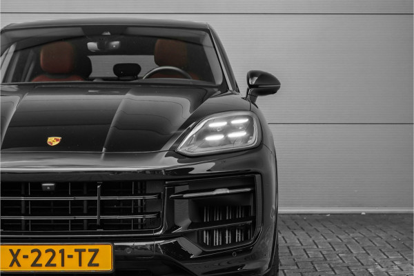 Porsche Cayenne Coupé 3.0 E-Hybrid Nieuw Model Sport Design & Chrono Trekhaak Stoelventilatie 21"