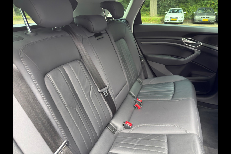 Audi e-tron E-tron 50 quattro Launch edition plus 71 kWh l 89,72% SOH l Pano l Volleder l