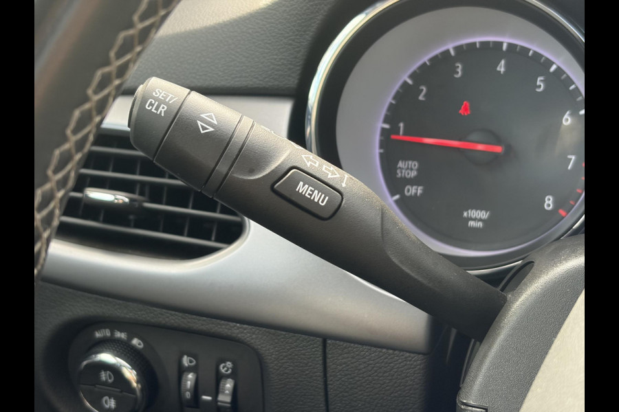 Opel Astra 1.2 Business Edition 147pk l 2e Eigenaar l Trekhaak l Navi l Carplay l 6 Bak l Clima l Cruise l Pdc V+A l Recent beurt gehad l Lm velgen l N.A.P l Apk tot 07-2028