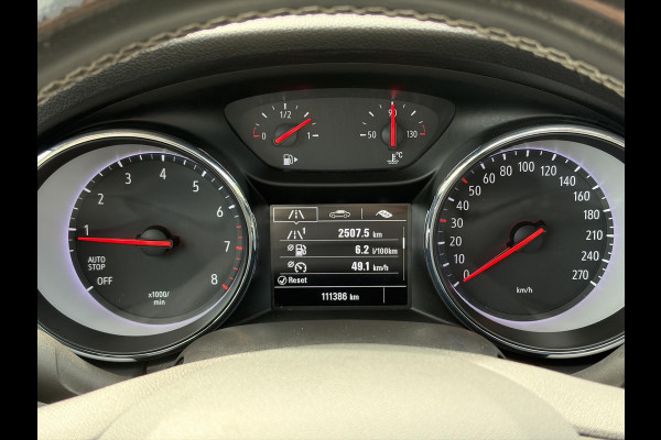 Opel Astra 1.2 Business Edition 147pk l 2e Eigenaar l Trekhaak l Navi l Carplay l 6 Bak l Clima l Cruise l Pdc V+A l Recent beurt gehad l Lm velgen l N.A.P l Apk tot 07-2028