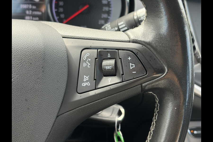 Opel Astra 1.2 Business Edition 147pk l 2e Eigenaar l Trekhaak l Navi l Carplay l 6 Bak l Clima l Cruise l Pdc V+A l Recent beurt gehad l Lm velgen l N.A.P l Apk tot 07-2028