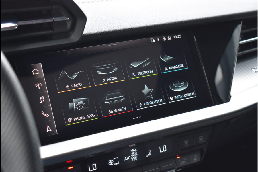 Audi A3 Sportback 45 TFSI e S-Line 245 Pk Pano Memory Leder Sfeerverlichting Full Led Keyless 18 Inch