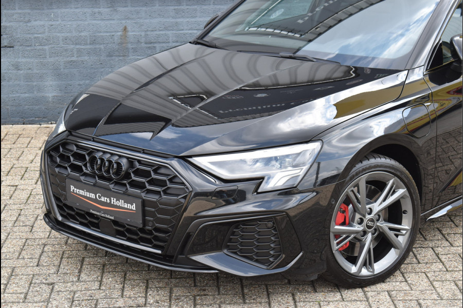 Audi A3 Sportback 45 TFSI e S-Line 245 Pk Pano Memory Leder Sfeerverlichting Full Led Keyless 18 Inch