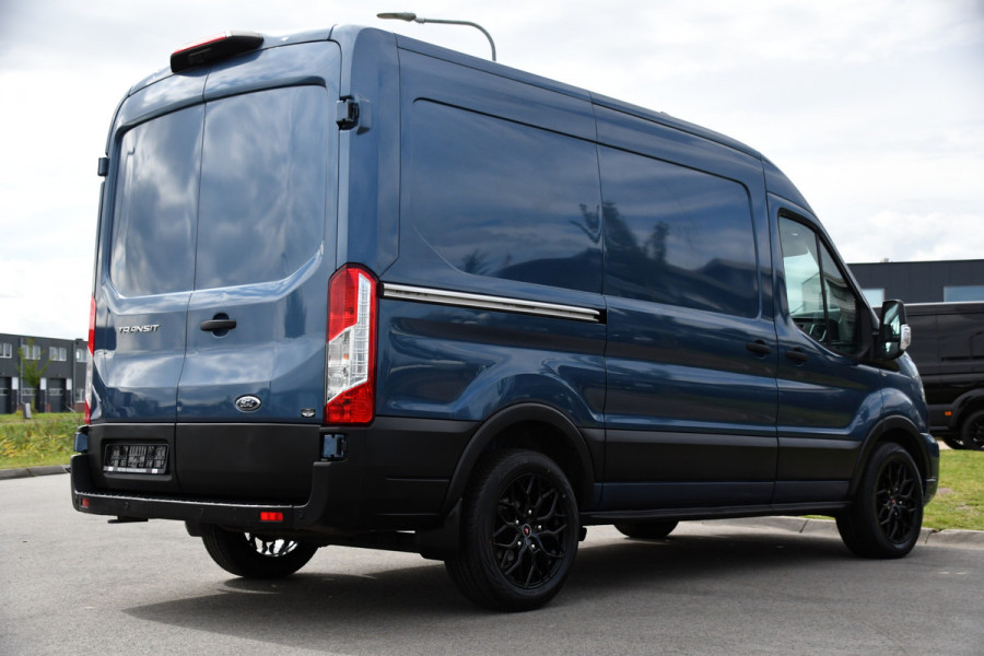 Ford Transit 350 2.0 TDCI L2H2 PB Edition Camera, Cruise, Carplay, 170pk, Stoelverwarming, Automaat, 2 x schuifdeur, LED, Sensoren, Multimedia, Uniek!